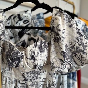 Maxi dress with pockets